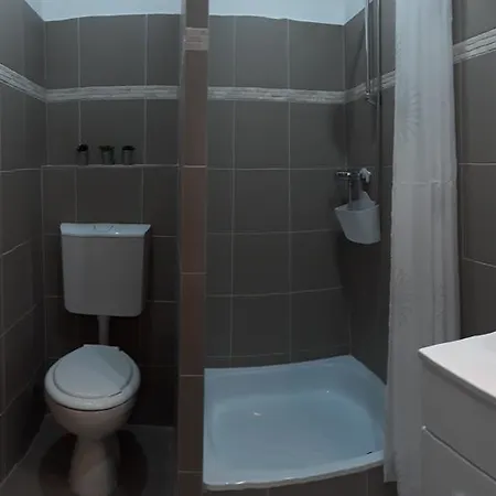 Hédi Apartman *