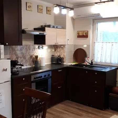 Hédi Apartman *