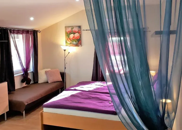 Hedi Vendeghaz Apartment *